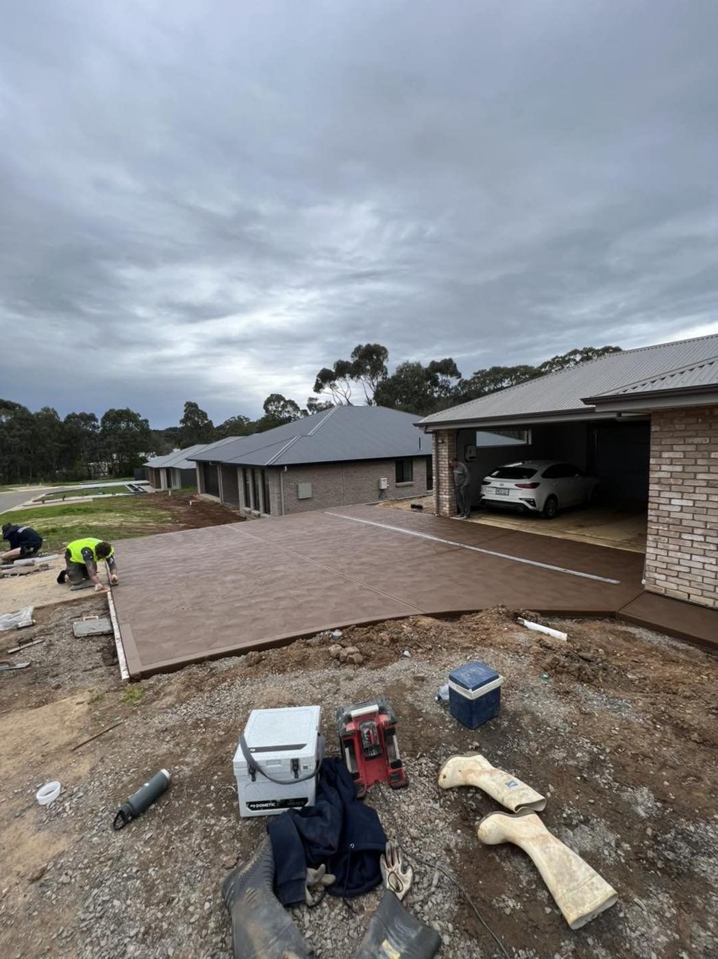 Coffee Shaded Concrete – Kangarilla