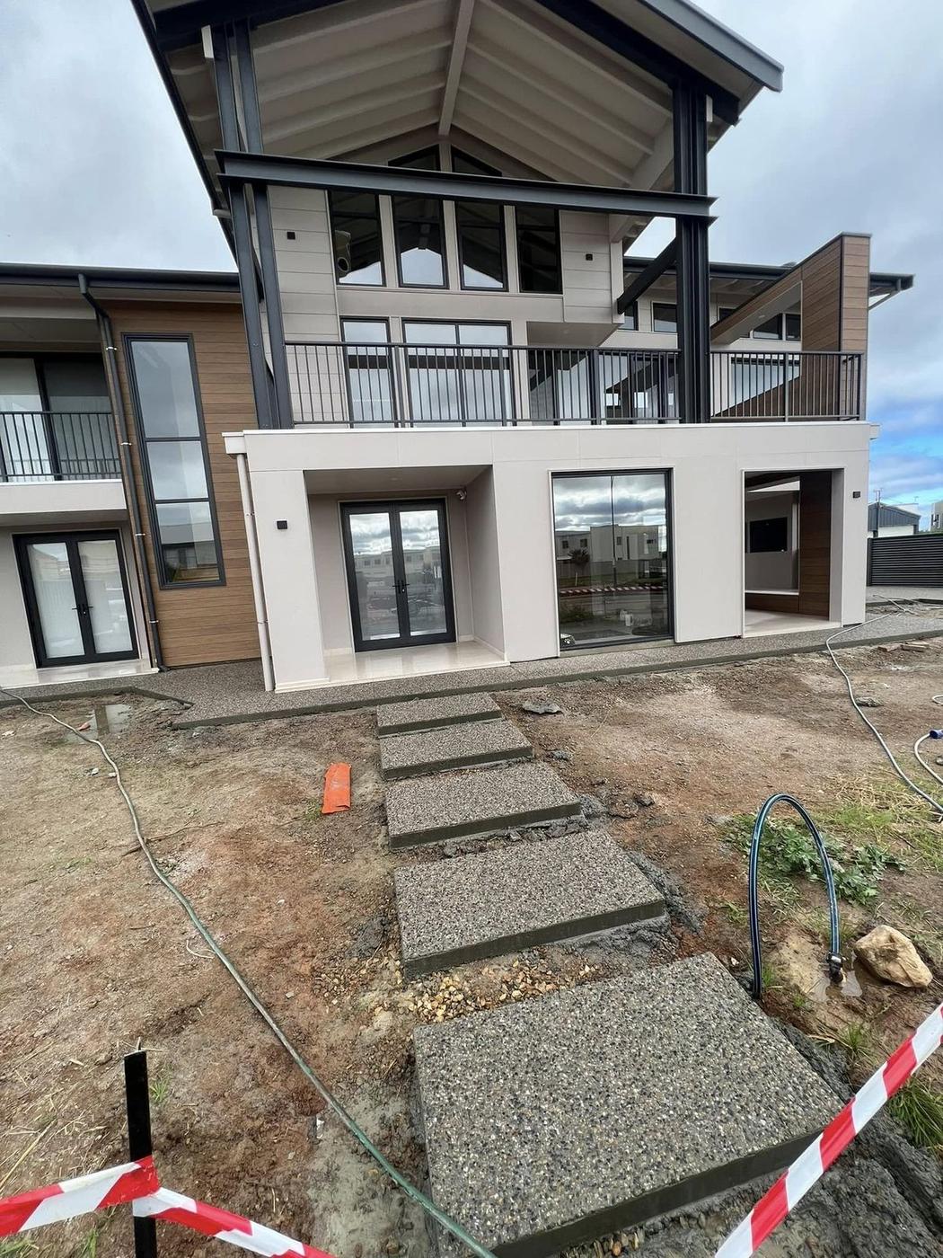 Exposed Signature – Sellicks